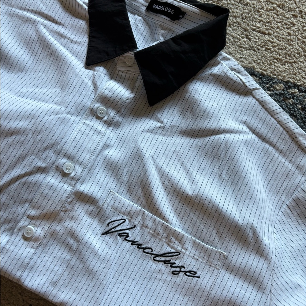 Vancluse Men’s Size S Button Up